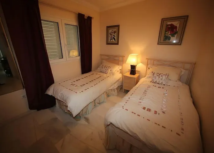Apartment Stylish, Spacious With Sea View *